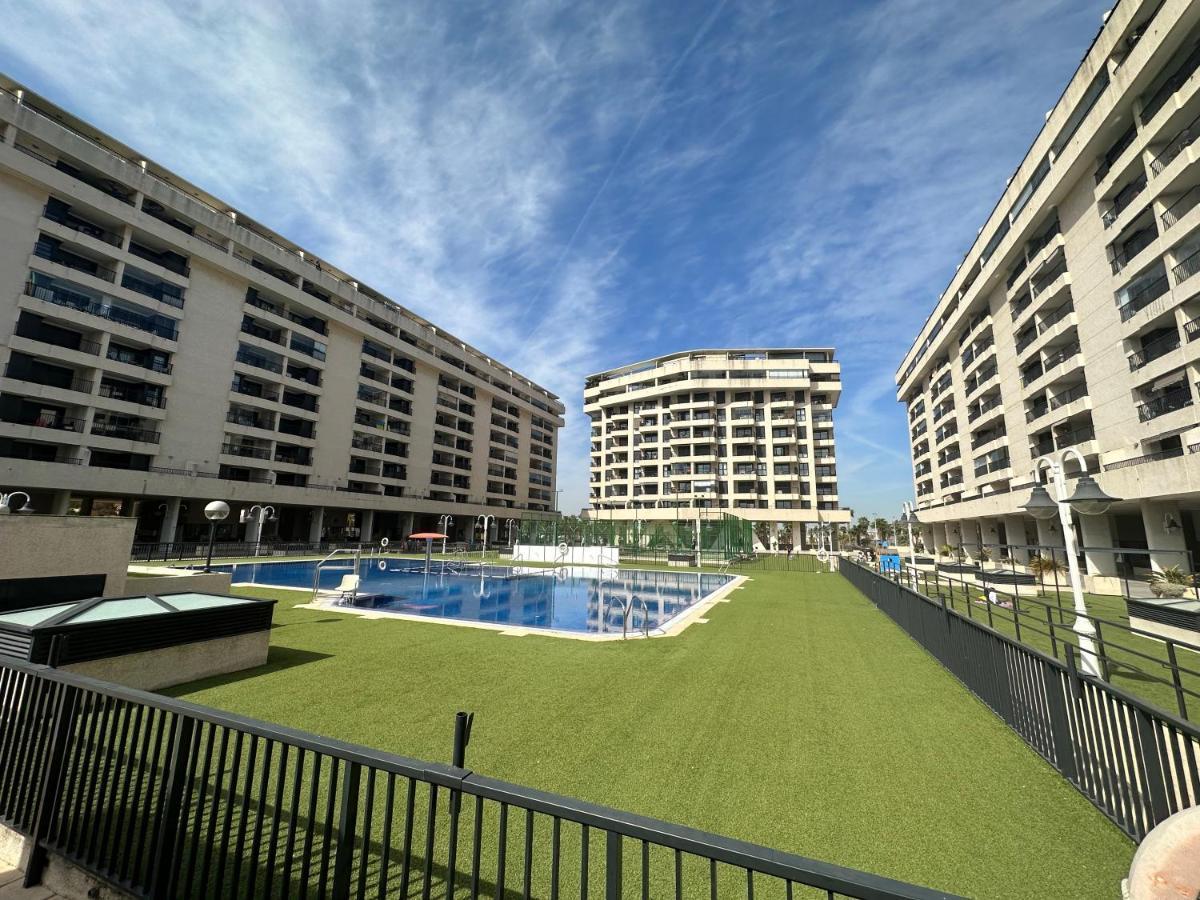 Апартаменти Sunny Patacona Seaview Валенсія Екстер'єр фото